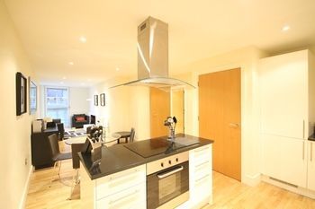City Nites - Canary Wharf 4* Londres